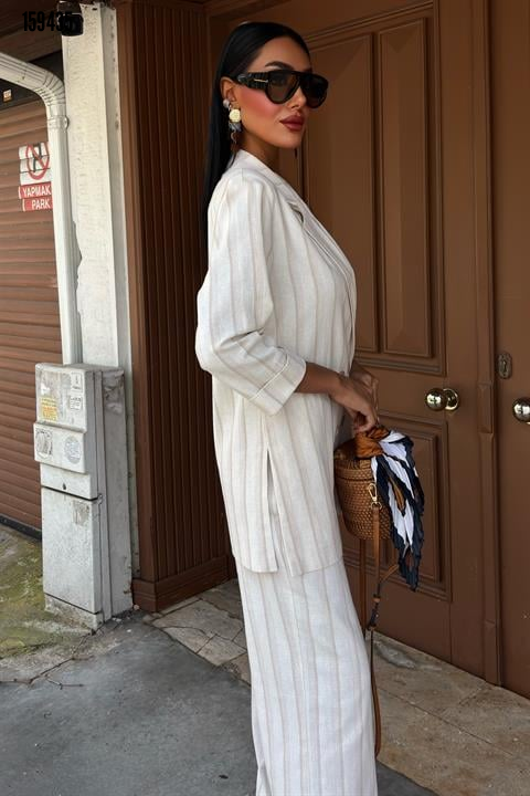 Blazer Ceketli Çizgili Keten Takım 