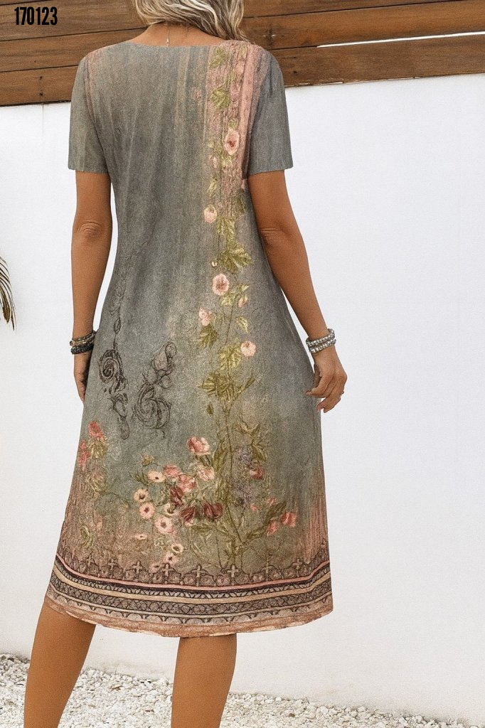 Kadın kısa kollu v yakalı desenli süprem elbise